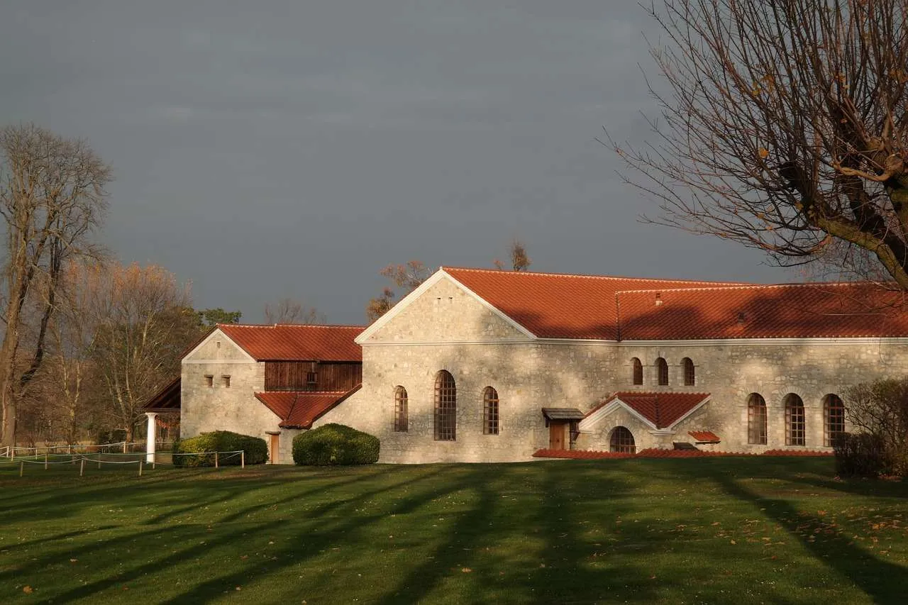 Metal Roofing Panels: Durability, Style & Value